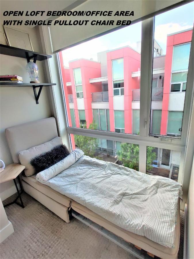 Monki Di Executive Suites - Glas - Luxury Inner City Home 3 Min To Downtown W Private Rooftop Patio Fireplace คาลการี ภายนอก รูปภาพ
